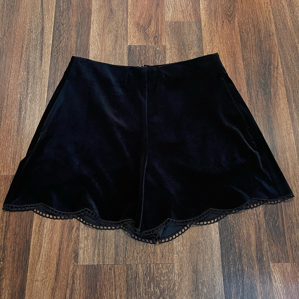 Women's Black Velvet Scallop-Hem Shorts